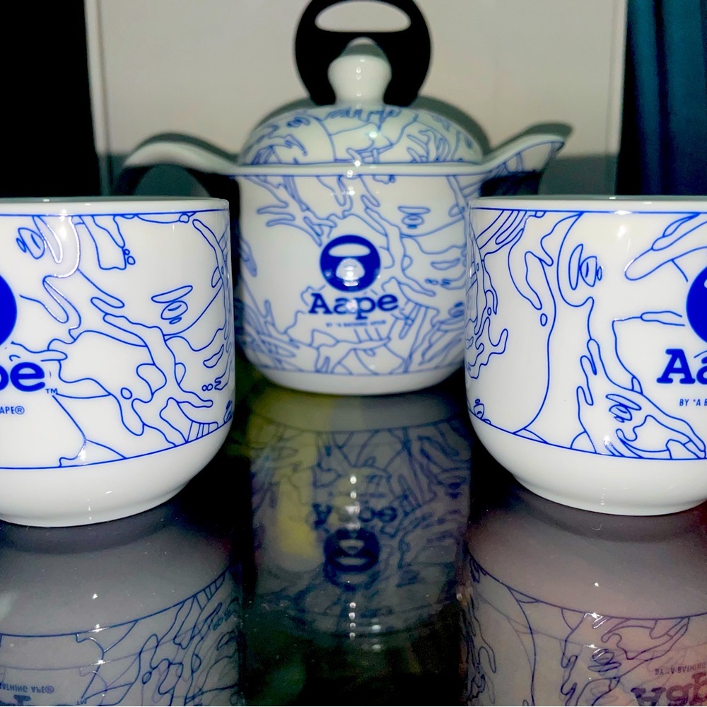 COPY - Aape by bathing ape tea set